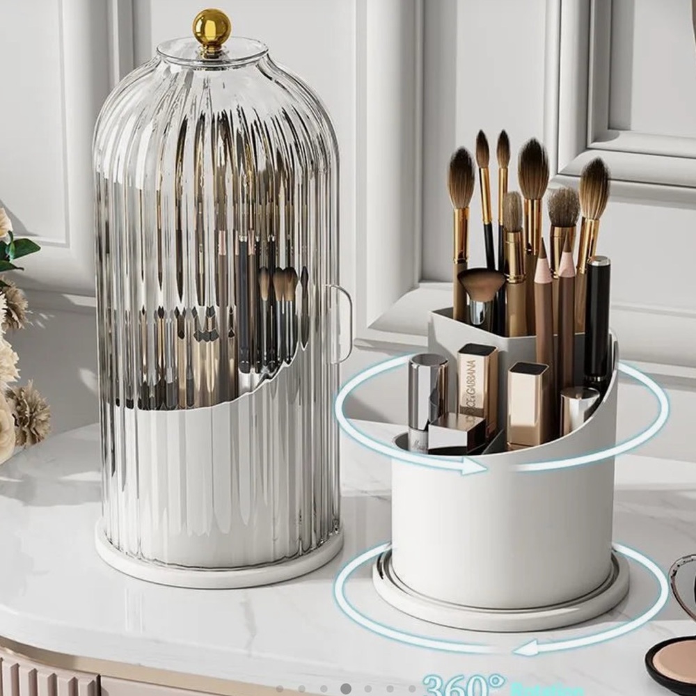 Makeup Brush Holder with Lid